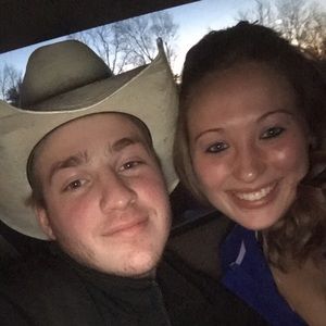 Meet your Posher, Brittany